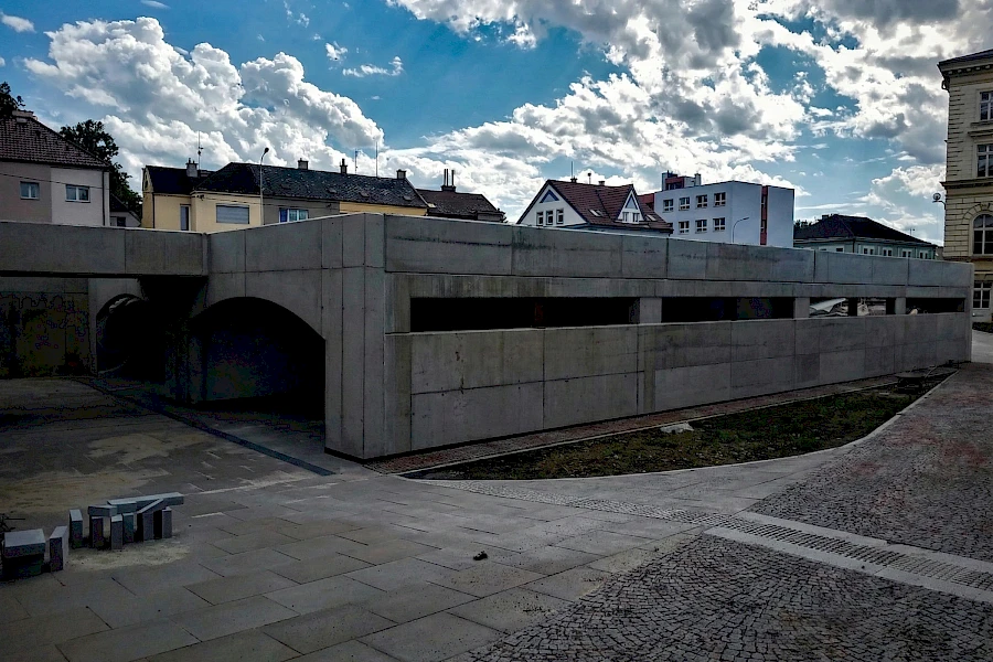 Přednádraží Choceň – Terminál v zeleni — reference statického návrhu, fotografie 1
